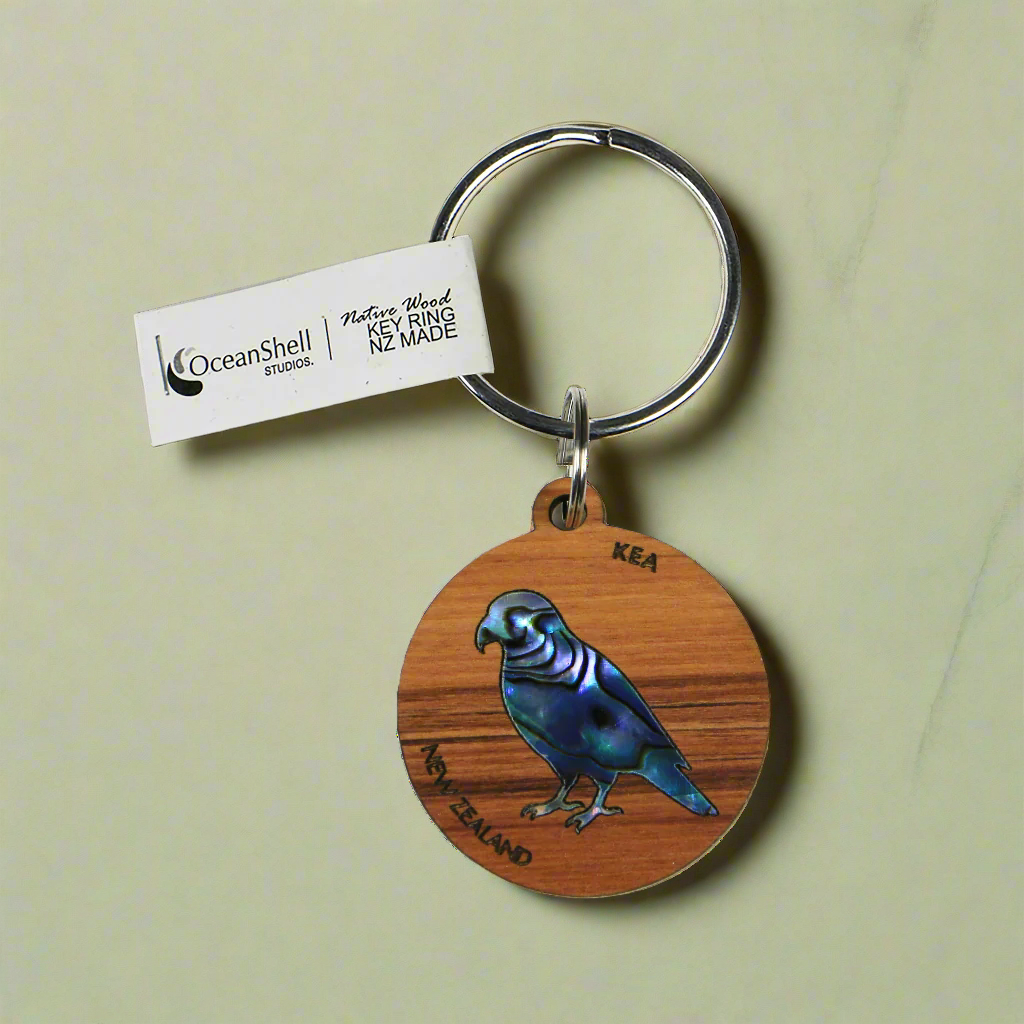 NKEYPRKEA - Kea PAUA RIMU KEYRING - OCEAN SHELL STUDIOS