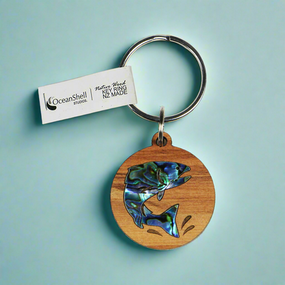 NKEYPRSN - Salmon PAUA RIMU KEYRING - OCEAN SHELL STUDIOS