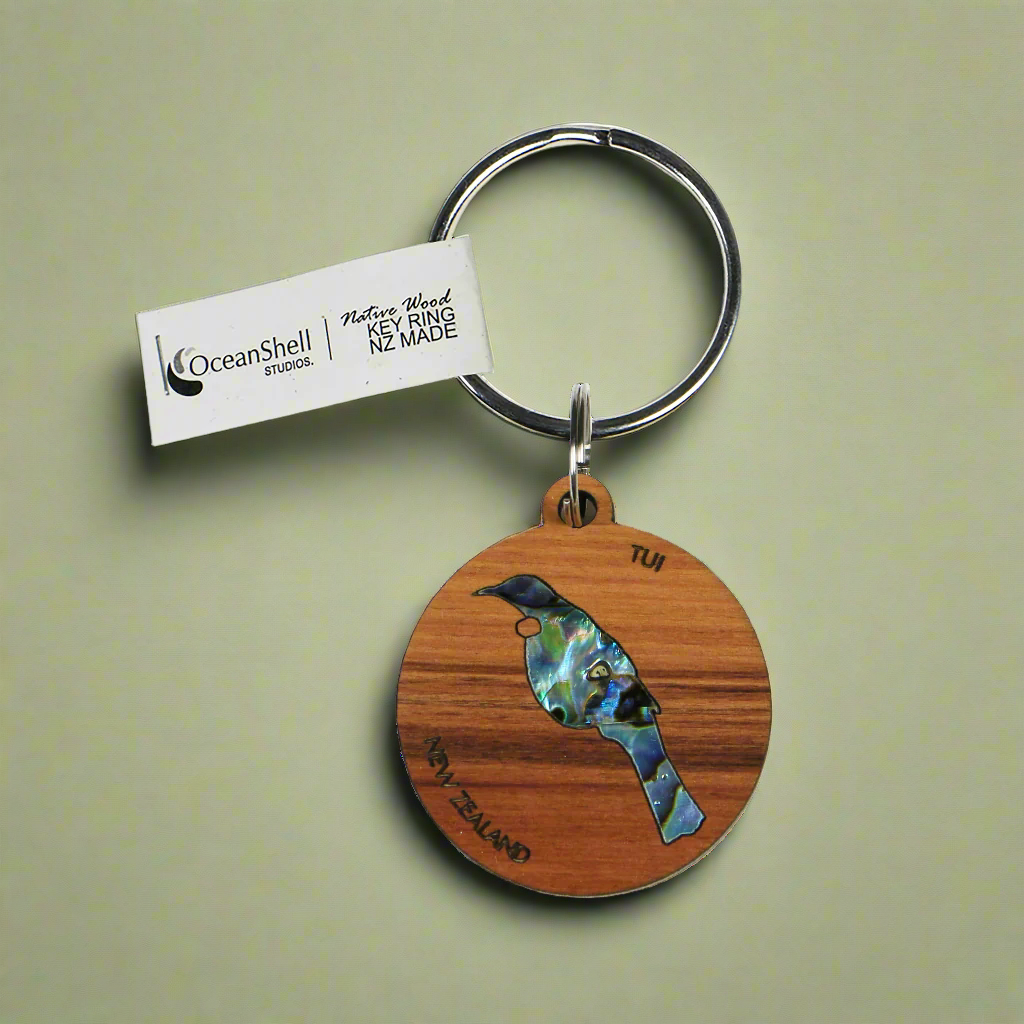 NKEYPRT - Tui PAUA RIMU KEYRING - OCEAN SHELL STUDIOS