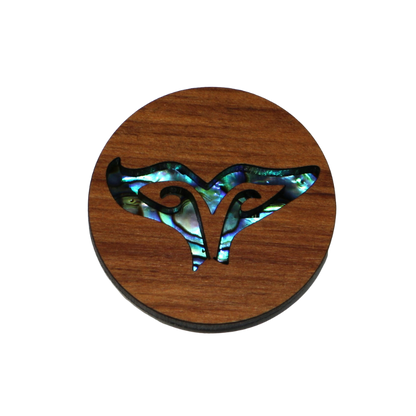 NMAG3DWT - Whale Tail PAUA AND RIMU 3D MAGNET - OCEAN SHELL STUDIOS