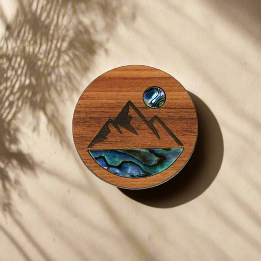 NMAGPRMV - Mountain View PAUA RIMU MAGNET - OCEAN SHELL STUDIOS